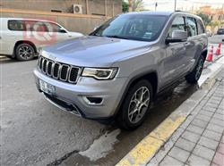 جیپ گراند شیرۆکی